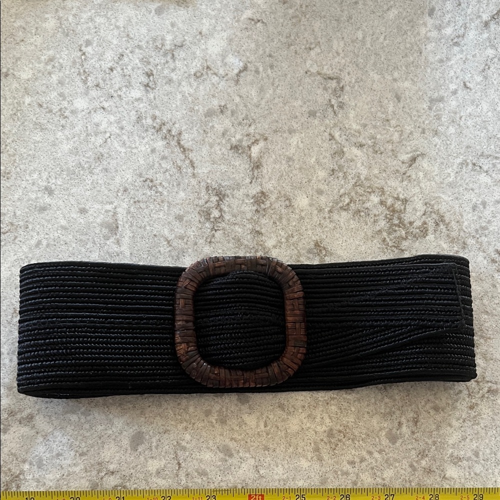 Liz Claiborne Black Woven Belt with Dark Brown Buckle